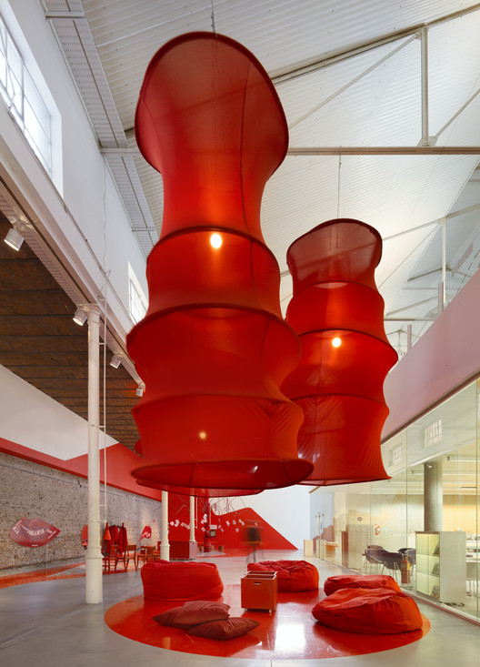 Experiment in Red - Playful Landscapes / Paschetta Cavallero Arquitectos - Interpretation Center
