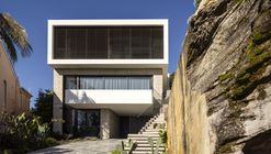 K House / MHNDU