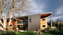Pajar Wairarapa / First Light Studio