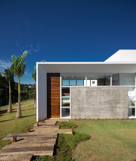 Casa en el Valle / idsp arquitetos - Imagen 9 de 24