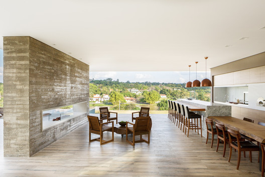 Casa en el Valle / idsp arquitetos - Imagen 17 de 24