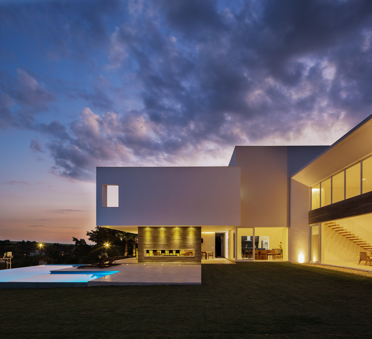 Casa en el Valle / idsp arquitetos - Imagen 4 de 24