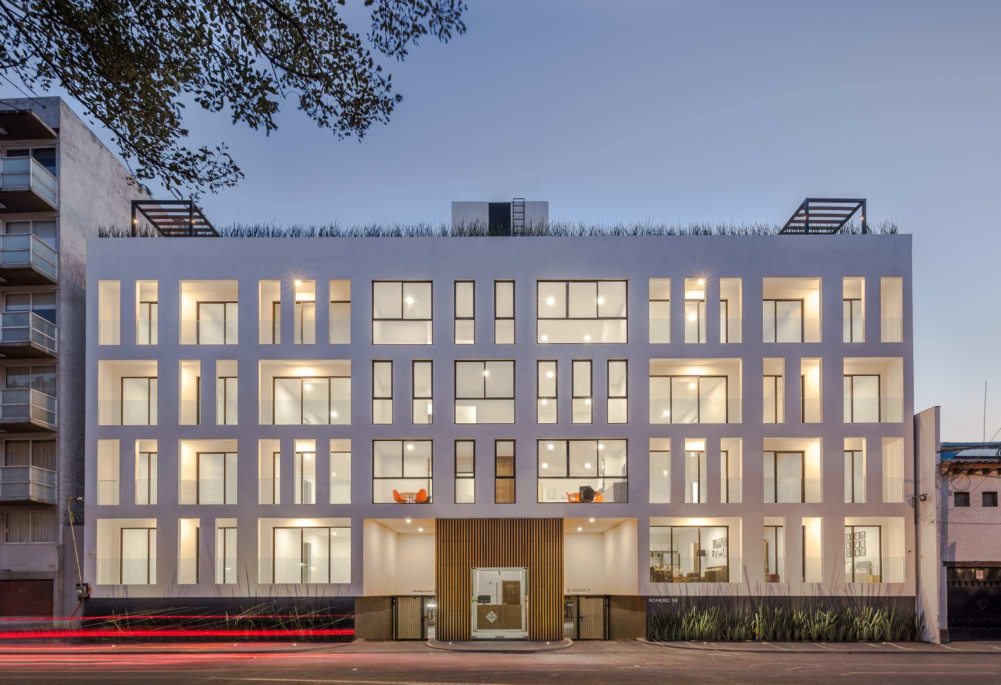 Gallery of Romero 114 / HGR Arquitectos 11