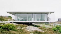 Casa de Plástico II / Unit Arkitektur AB
