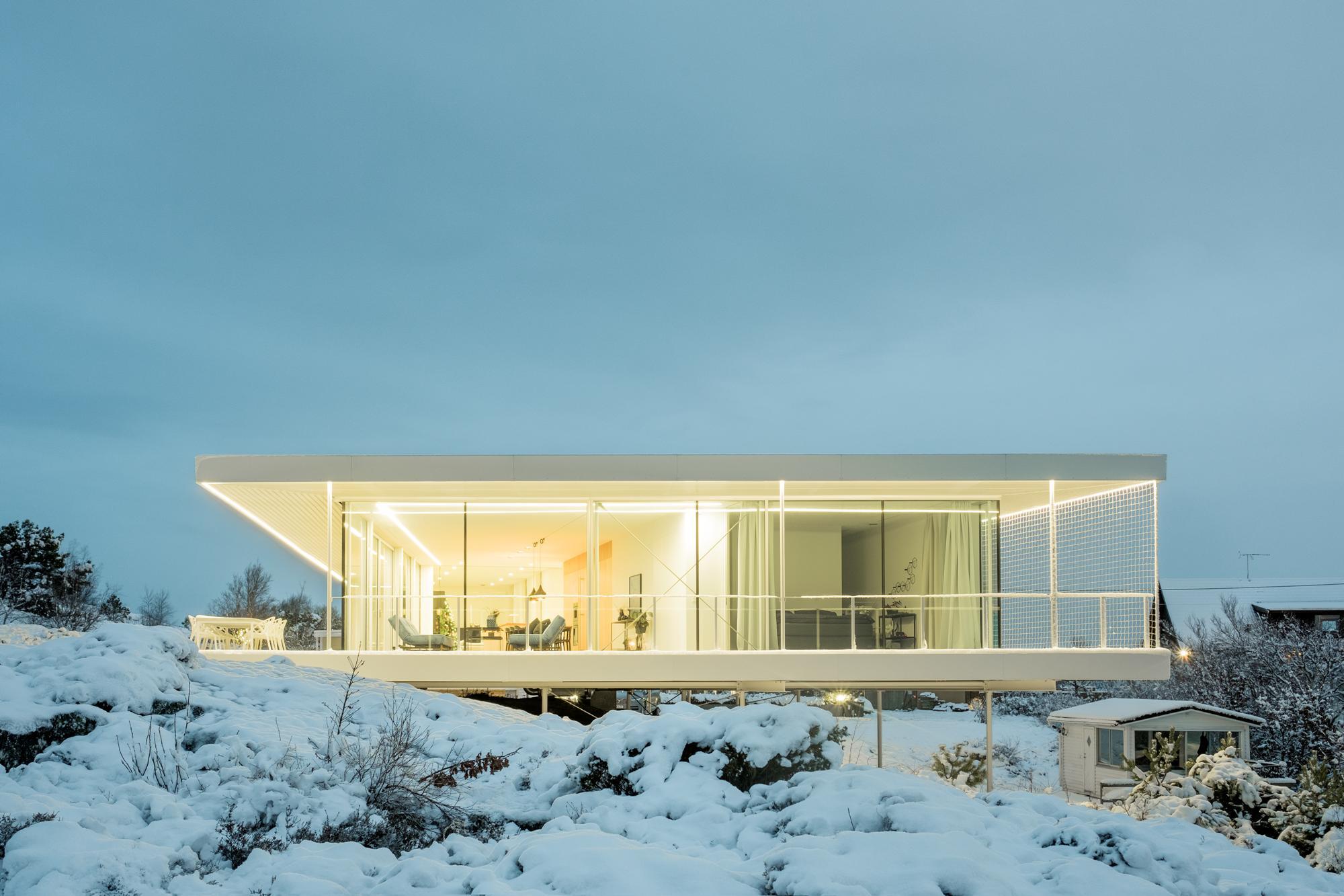 Gallery of Plastic House II / Unit Arkitektur AB - 18