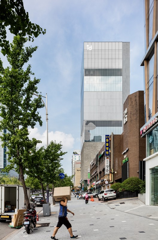 Hospital ID / Dongjin Kim + L'eau Design - Imagem 3 de 21