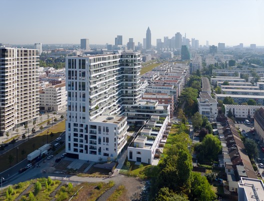 DAM Selects Visionary Frankfurt Housing Project as Germany's Best Building for 2018 - Image 15 of 19