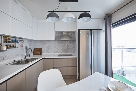 CASA 3/6 em Dongducheon / Y GROUP - Imagem 18 de 40