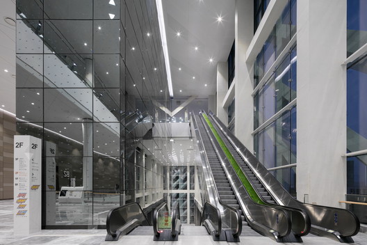 Centro de Convenções e Exposições Optics Valley da China / WSP Architects - Imagem 6 de 21