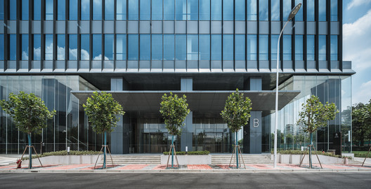 The New Bund World Trade Center - Phase 1 / Benoy The New Bund World Trade Center - Phase 1 / Benoy - Image 9 of 19