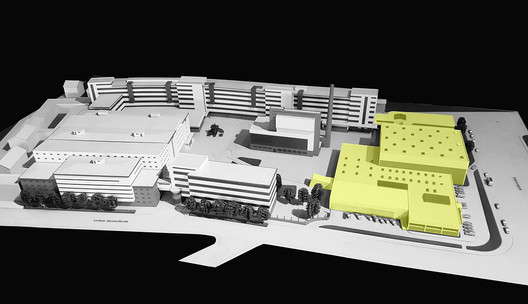 Zechner & Zechner crea un complejo de usos mixtos junto al ícono modernista de Peter Behrens - Imagen 7 de 9