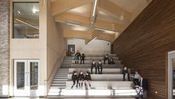 Leading Cambridge School  / Chadwick Dryer Clarke Studio