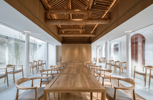 Patio en capas en Beijing / ARCHSTUDIO Patio en capas en Beijing / ARCHSTUDIO - Imagen 19 de 59
