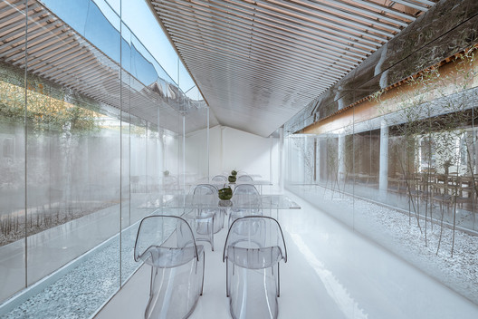 Patio en capas en Beijing / ARCHSTUDIO Patio en capas en Beijing / ARCHSTUDIO - Imagen 29 de 59