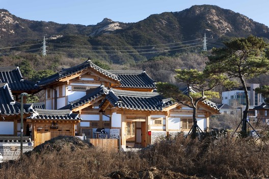 Su-o-jae em Eunpyeong / studio_GAON - Imagem 6 de 38