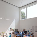 Parque Kindergarten / PROMONTORIO - Kindergarten, Chair