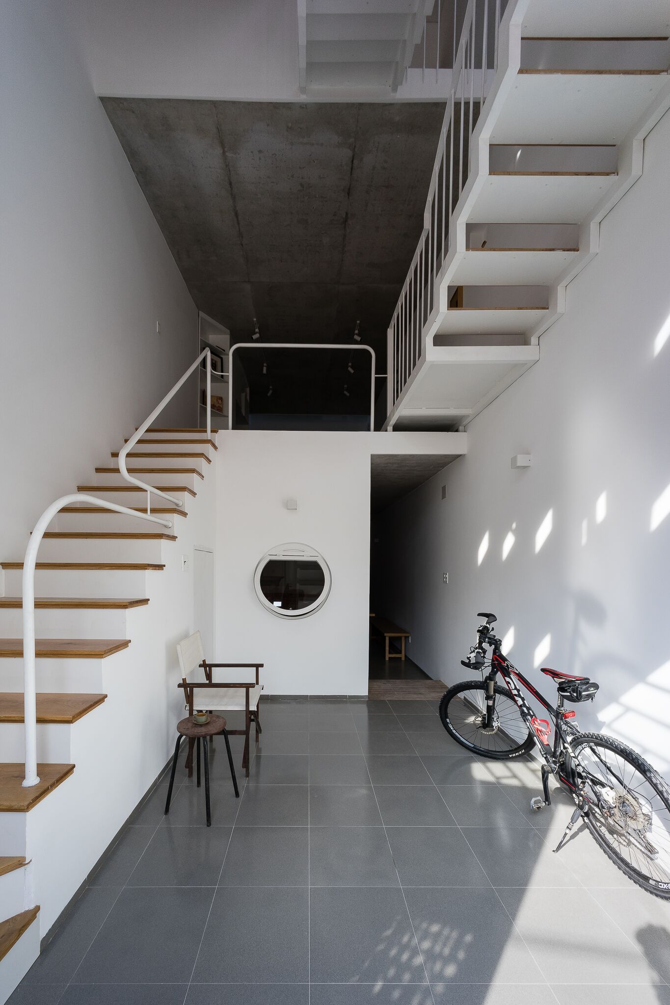 Gallery of THE’S House / G+ Architects - 5