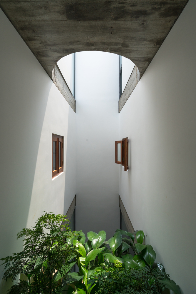 Gallery of 7 Projects Inspired by Feng Shui Principles - 14