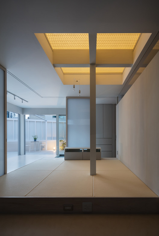 Casa HEY / nLDK Architects Casa HEY / nLDK Architects - Imagen 2 de 20