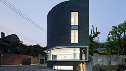 街角石头屋 / Leehong Kim Architects