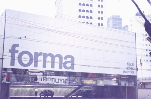 Forma Store / Paulo Mendes da Rocha. Image © Ruth Verde Zein via Arquigrafia License CC BY-NC-SA 3.0