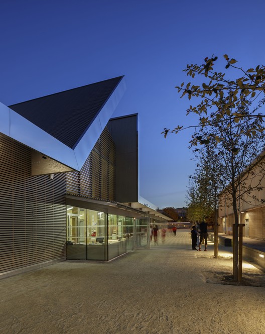 L’ATALANTE / KOZ architectes - Imagem 1 de 30