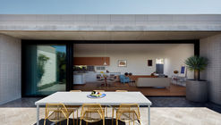 House Frances / THOSE Architects