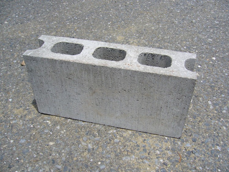 Concrete Blocks in Architecture: How to Build With This Modular and Low-Cost Material - Image 19 of 24