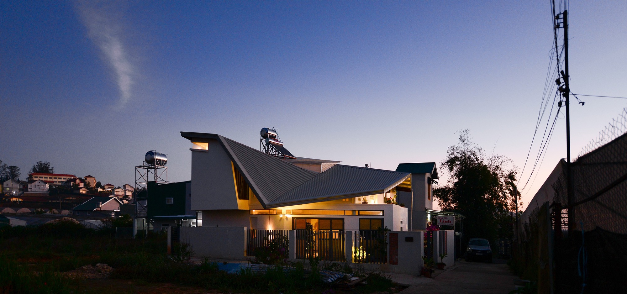 画廊 To之屋,小巷中的空调屋 / A+ StudiO 9