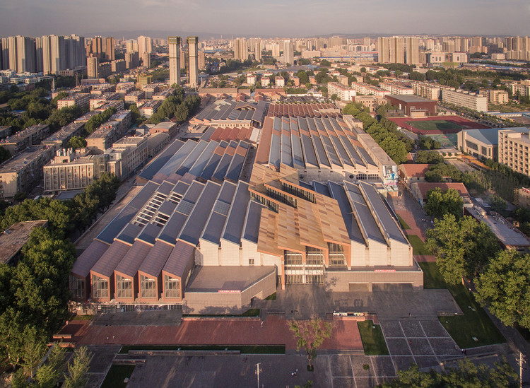 Renovação da Fábrica Têxtil Dahua de Xi'an / China Architecture Design Group Land-based Rationalism D.R.C - Remodelação