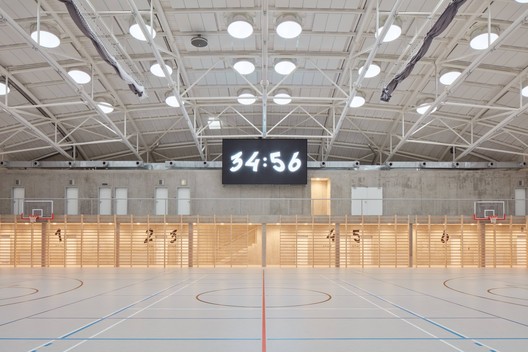 Dolní Břežany Sports Hall / Sporadical - Image 10 of 32