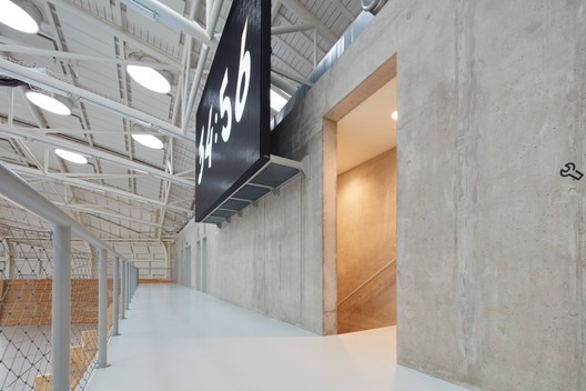 Dolní Břežany Sports Hall / Sporadical - Image 20 of 32