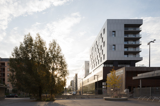 Escuela Superior de Arte / LCR Architectes Escuela Superior de Arte / LCR Architectes - Imagen 12 de 18