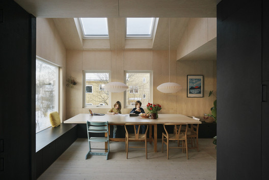 Casa de muchos mundos / Austigard Arkitektur - Imagen 4 de 19