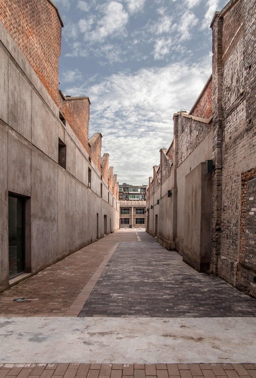 Renovation of Xi'an Dahua Textile Mill / China Architecture Design Group Land-based Rationalism D.R.C Renovation of Xi'an Dahua Textile Mill / China Architecture Design Group Land-based Rationalism D.R.C - Image 19 of 65