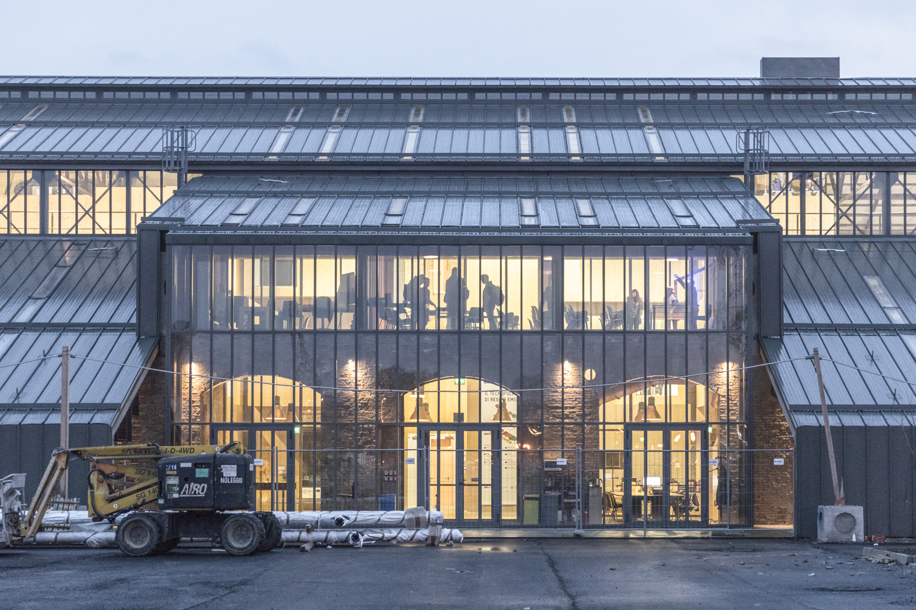 Image showcasing 2025 Commercial Construction Cost Per Square Foot in the U.S.