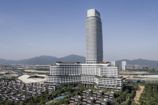 Rosewood Sanya and Sanya Forum / Goettsch Partners - Cityscape