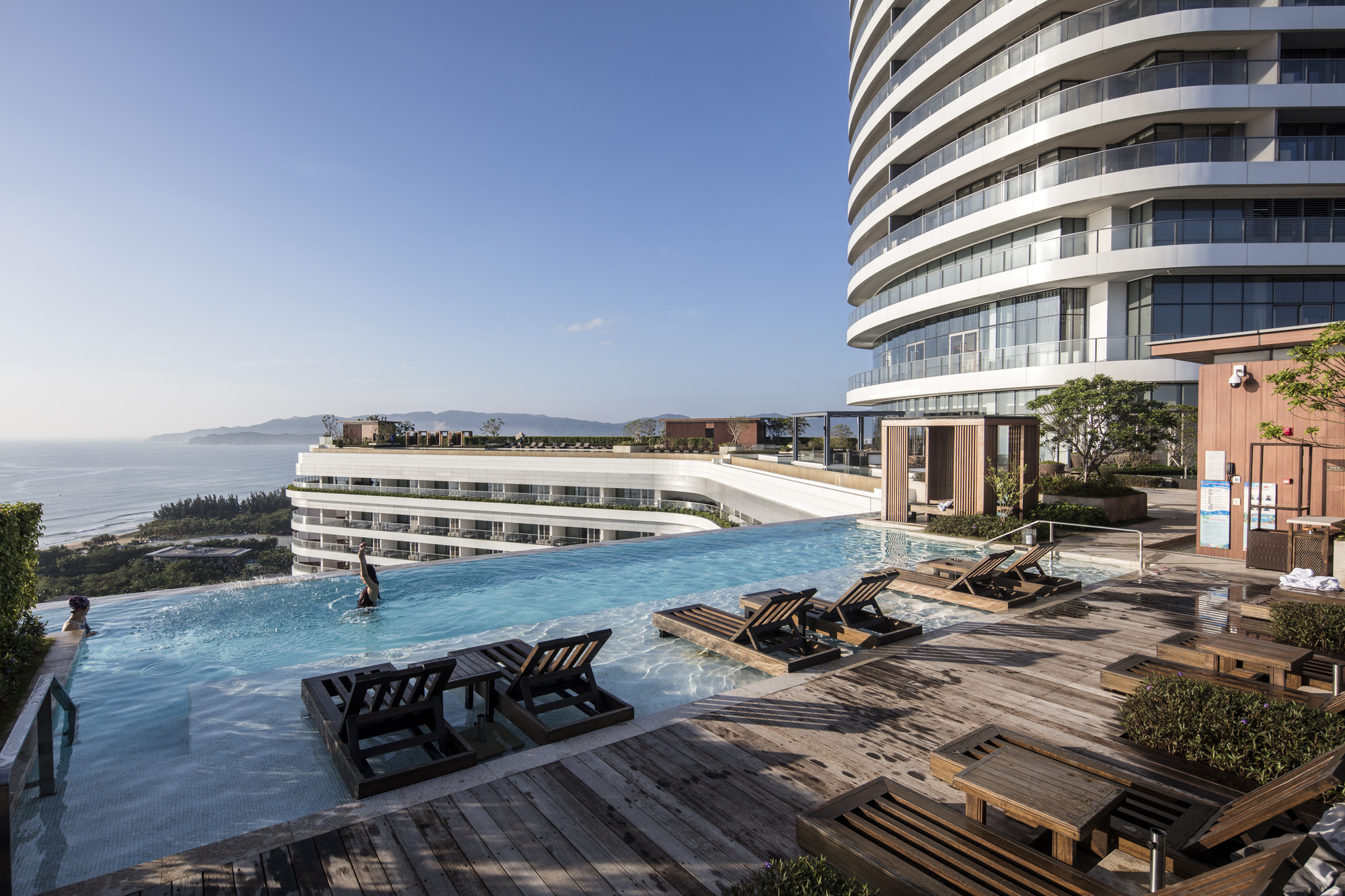 Gallery of Rosewood Sanya and Sanya Forum / Goettsch Partners - 9