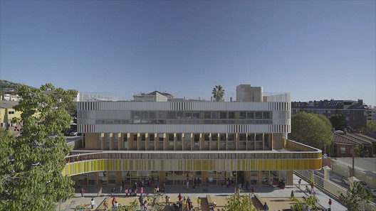 How Children Use Space: Building Pictures Produces a Video on the Daily Life of a Primary School in Barcelona