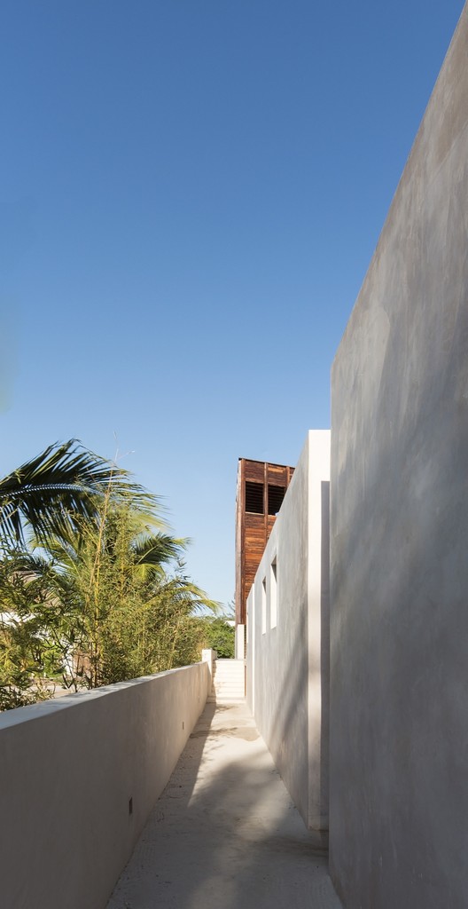 Hotel Punta Caliza: An Encounter Between Water and Land Hotel Punta Caliza: An Encounter Between Water and Land - Image 29 of 37