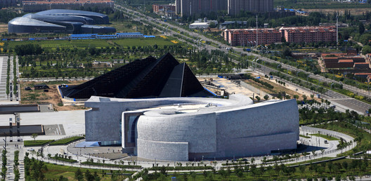 Museo de Datong / China Architecture Design Group Land-based Rationalism D.R.C - Imagen 2 de 15