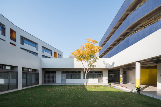 Tongji University Affiliate Elementary School / Atelier Liu Yuyang Architects Tongji University Affiliate Elementary School / Atelier Liu Yuyang Architects - Image 32 of 78