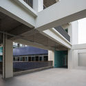Tongji University Affiliate Elementary School / Atelier Liu Yuyang Architects - Facade