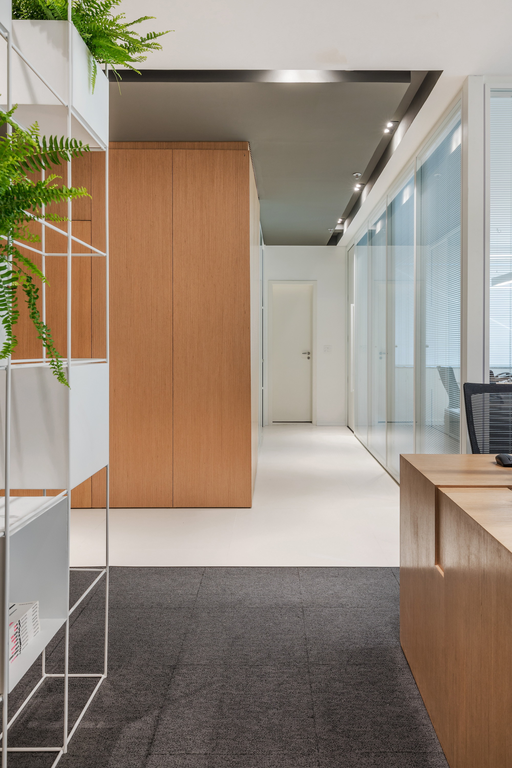 Galeria de Escritório Sastre / VOA Arquitetura - 21