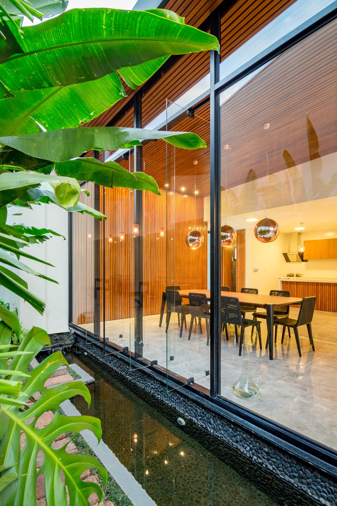 Gallery of Granada House / Estúdio HAA! 16