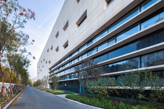Escuela Tianjin Teda / schneider+schumacher Escuela Tianjin Teda / schneider+schumacher - Imagen 9 de 31