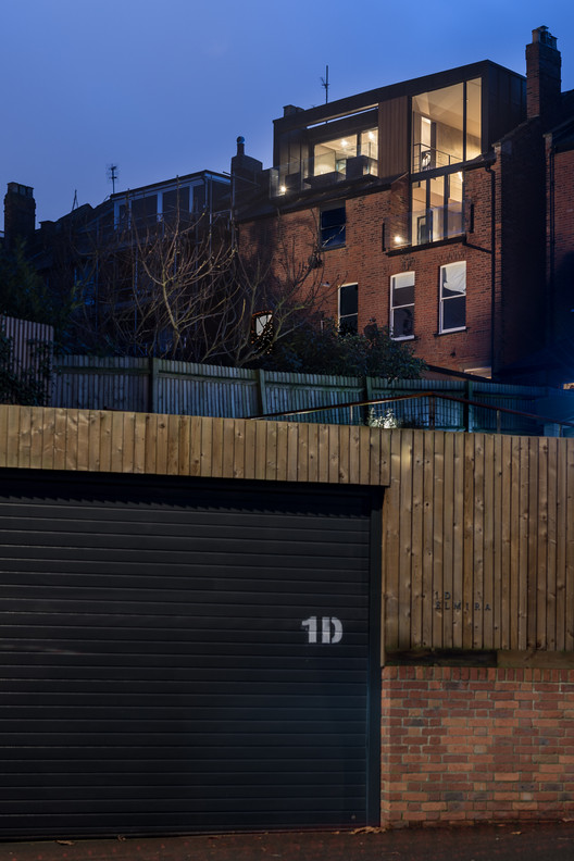 Residencia W+S / JaK Studio Residencia W+S / JaK Studio - Imagen 12 de 21