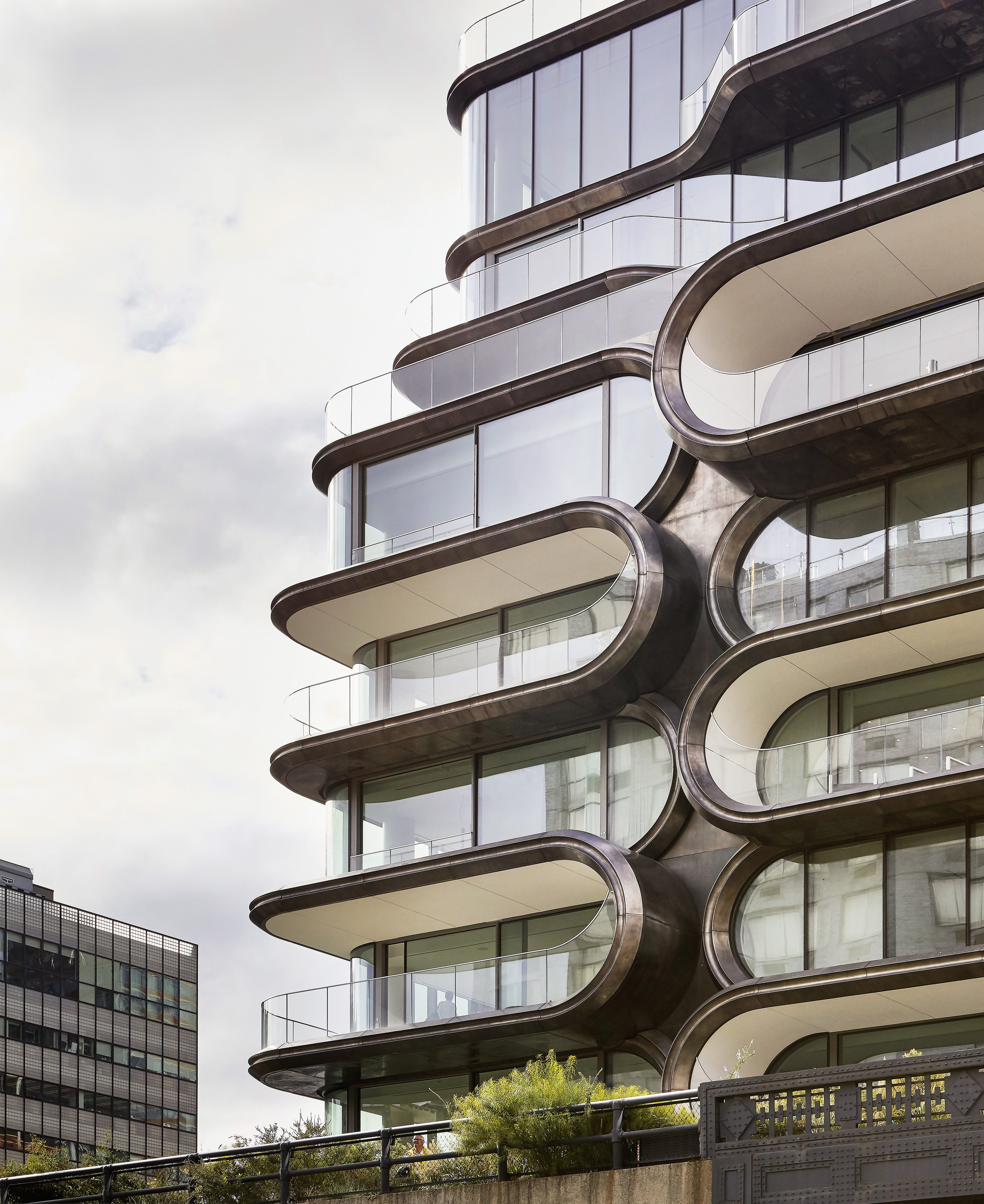 Galeria de 520 West 28th / Zaha Hadid Architects 2