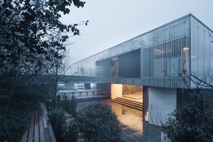 Ningbo Vanke Baishi Lake East Community Center / SHUISHI - Community Center