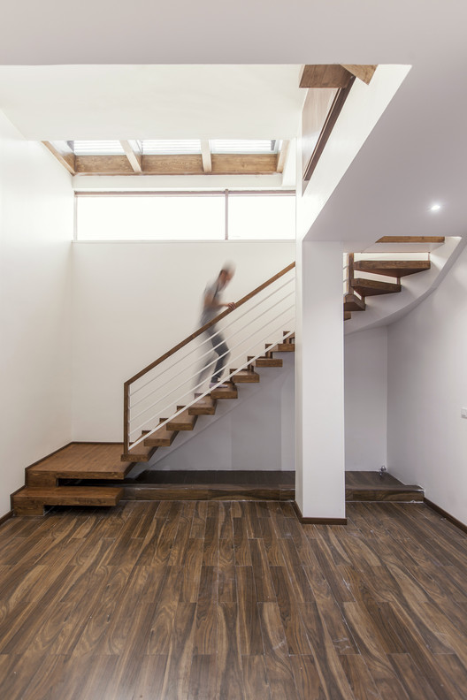 Small House / Masih Fazile - Stairs, Handrail, Beam